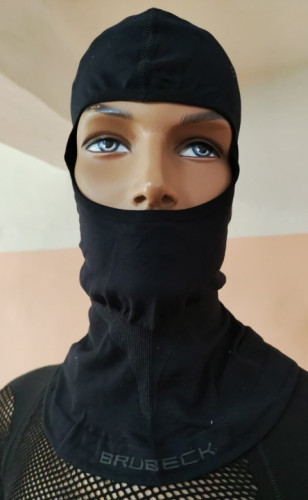 Подшлемник Brubeck без перфорации черный в Самаре