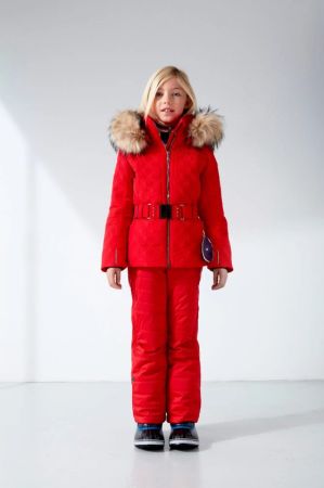 Куртка горнолыжная Poivre Blanc с иск.мехом W21-1003-JRGL/A красный в Самаре